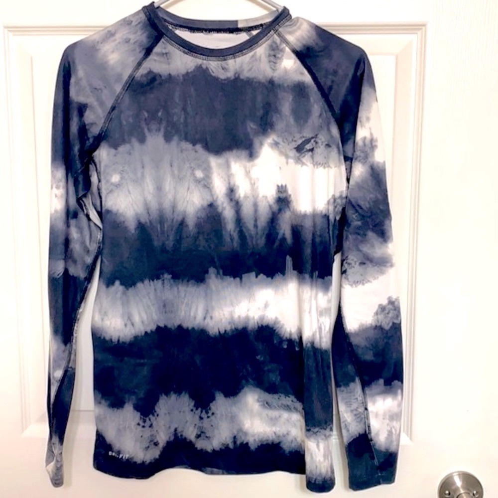 Women’s Nike Pro Combat Dri-Fit Long Sleeve Fitted Polyester & Spandex Top Sz M